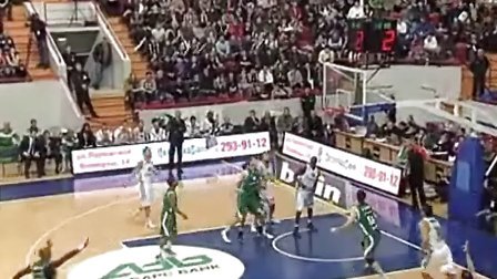 中国球员留洋要分几步走？看看日本足球的“参考答案”（中国球员留洋怎么走？日本足球给出示范路径）