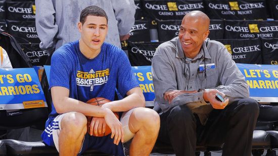 日职联战报：一森纯超级失误送礼，福冈黄蜂1-0大阪钢巴（J1联赛简报：一森纯致命失误送大礼，福冈黄蜂1比0击败大阪钢巴）