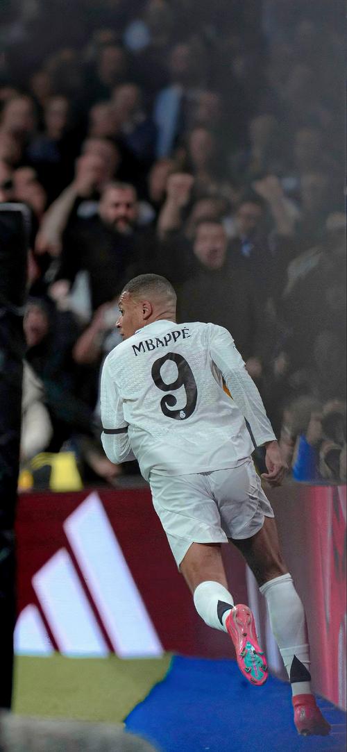 CIES：曼联近5年的引援性价比全球垫底，皇马第一巴黎第五（CIES榜单：曼联近五年引援性价比全球垫底，皇马登顶、巴黎列第五）