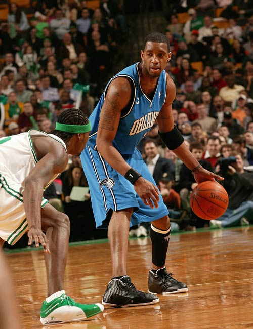 欧冠积分榜：阿森纳全胜领跑，巴黎、拜仁、国米、皇马均12分（欧冠榜单：阿森纳全胜登顶，巴黎、拜仁、国米、皇马同积12分）