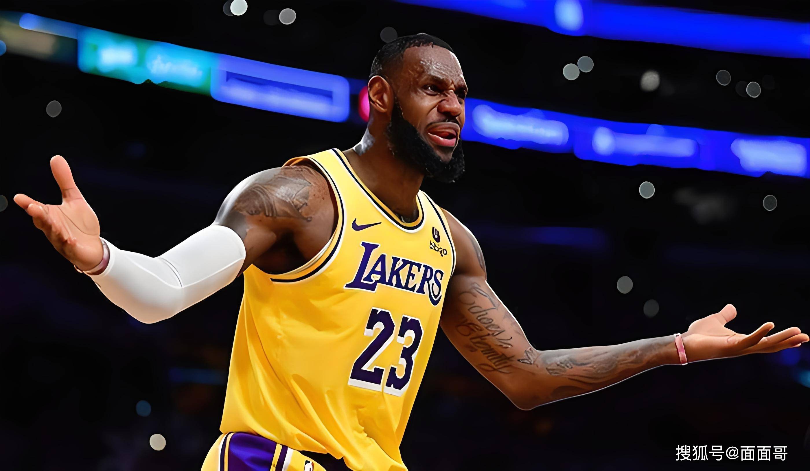 湖人浓眉哥篮下统治球队获胜（浓眉内线制霸助湖人取胜）